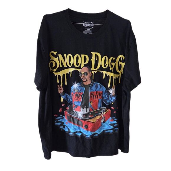 Dogg Supply Other - Snoop Dogg Men's Black Short Sleeve Graphic T-Shirt